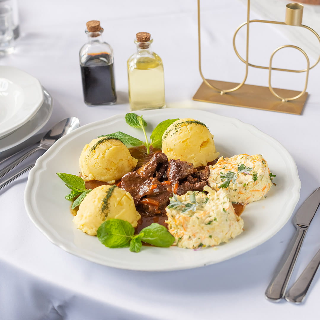 Pocałuj Woła - policzki wołowe w sosie własnym