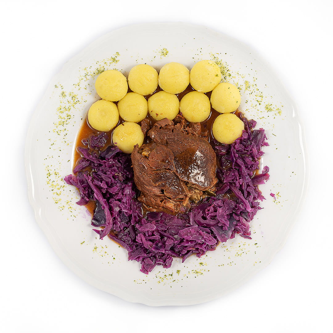 Śląska Królowa – rolada śląska w sosie pieczeniowym